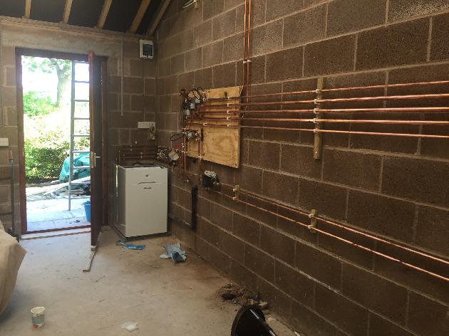 Worcester oil boiler with multiple zones